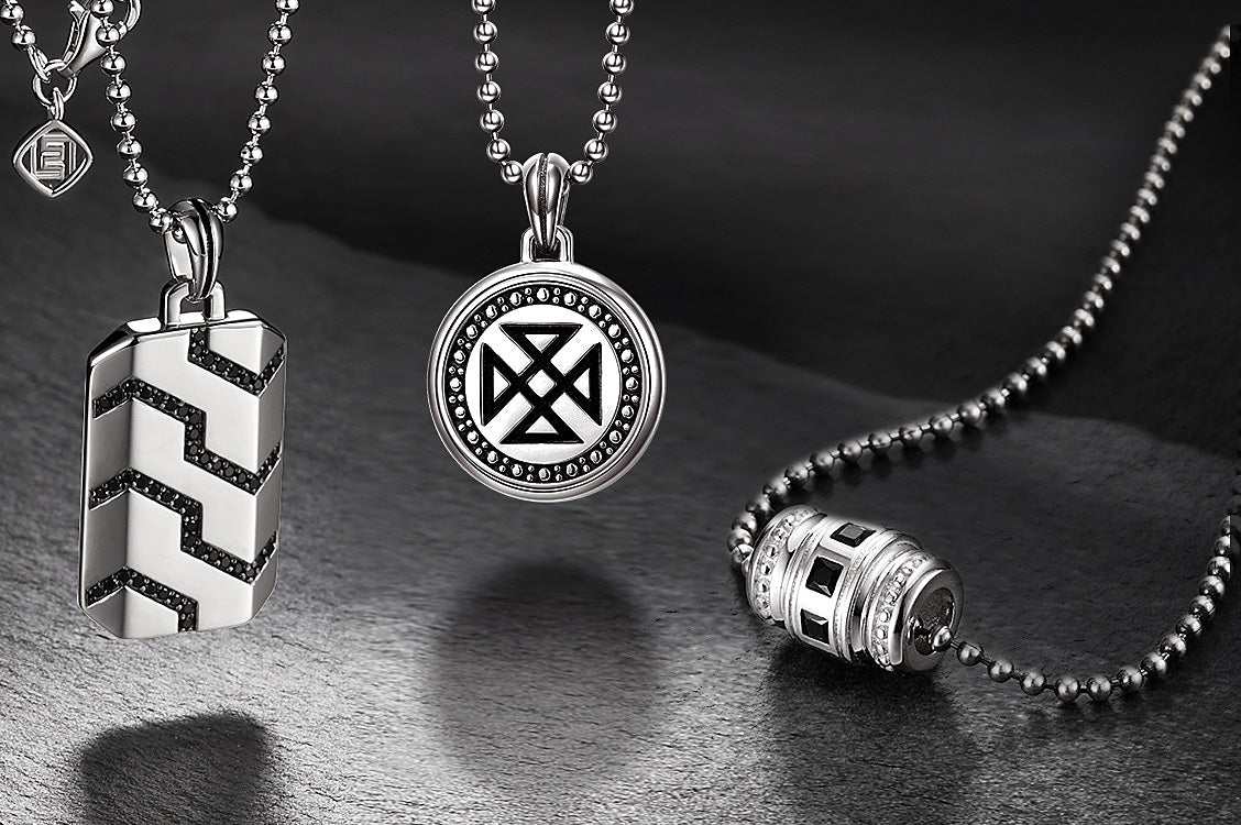 The best men’s necklaces: A 2021 guide