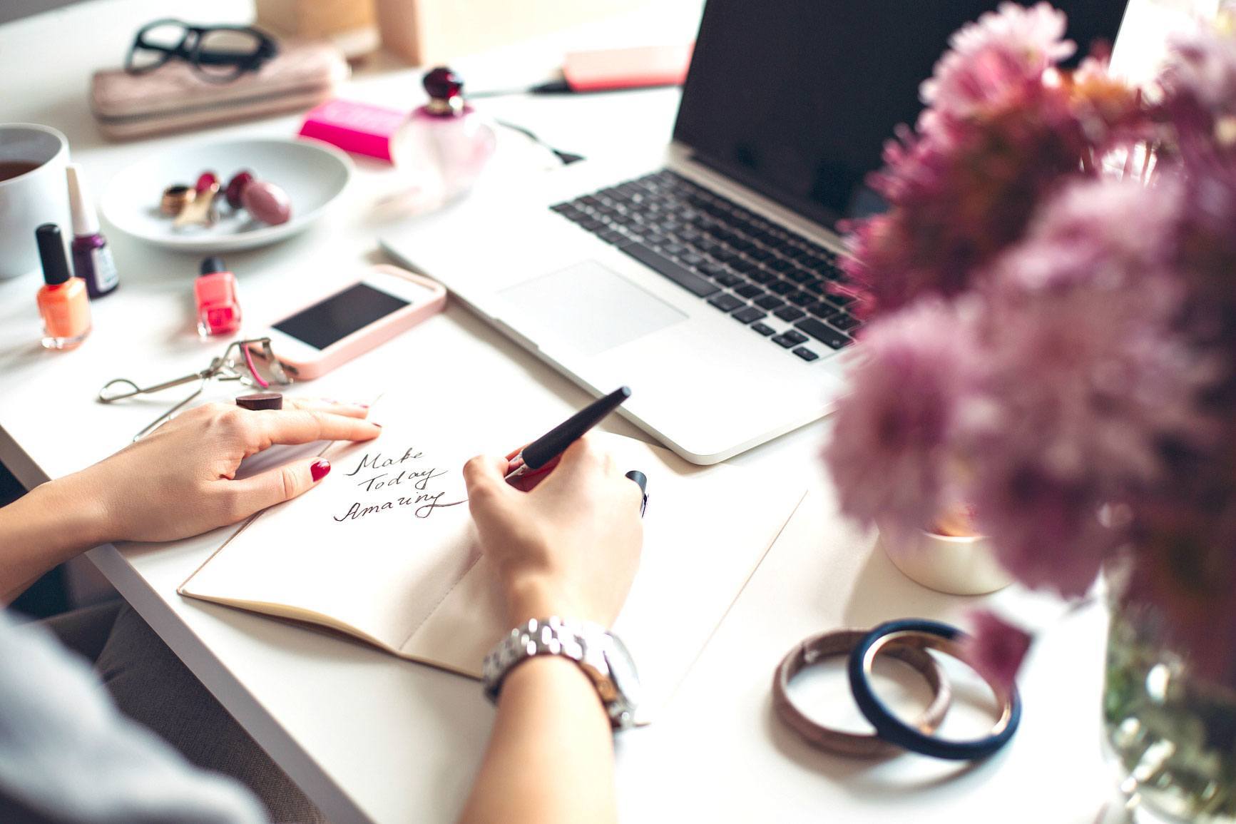 Is the New Facebook Algorithim the End of Bloggers and Businesses?