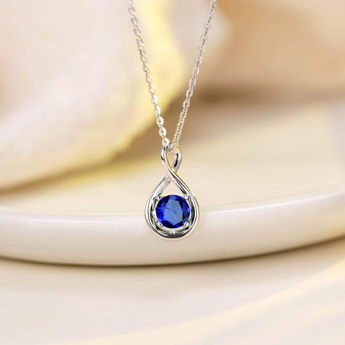 FANCIME "Birthstone" September Gemstone Sterling Silver Necklace Detail
