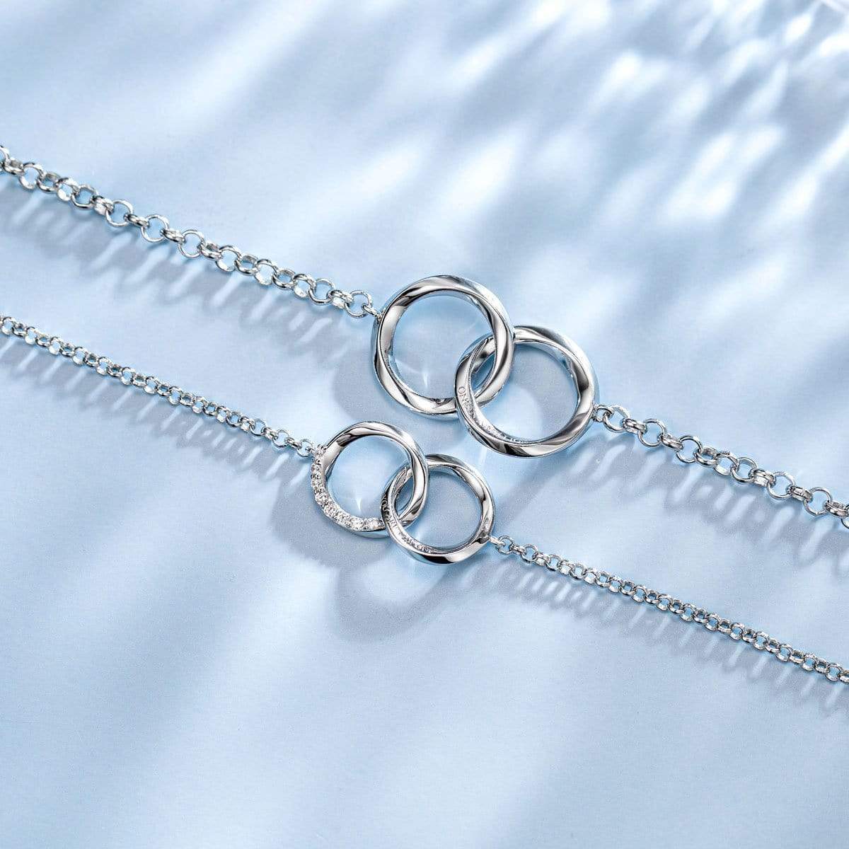 FANCIME "Connected "Mobius Circle Sterling Silver Bracelet Show